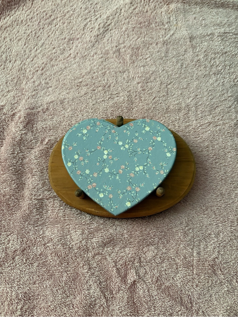 floral heart coaster set
